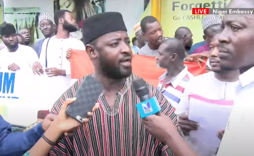 Nigeriens in Ghana demand reinstatement of President Bazoum