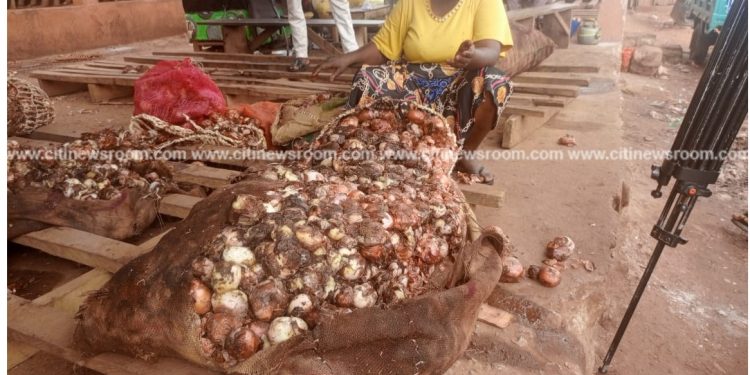 Ashanti Region: Benin border closure results in onion spoilage