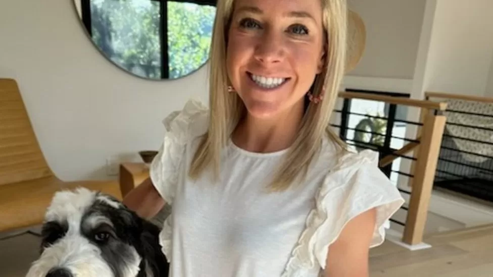 Texas judge sides with woman suing over abortion ban