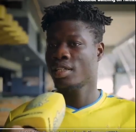 Emmanuel Yeboah receives congratulations from Asamoah Gyan after joining Brondby IF