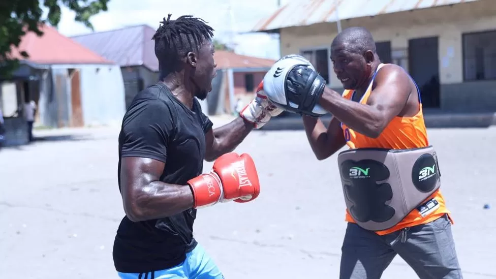 Zanzibar boxing: First fight to bring an end to 60-year ban