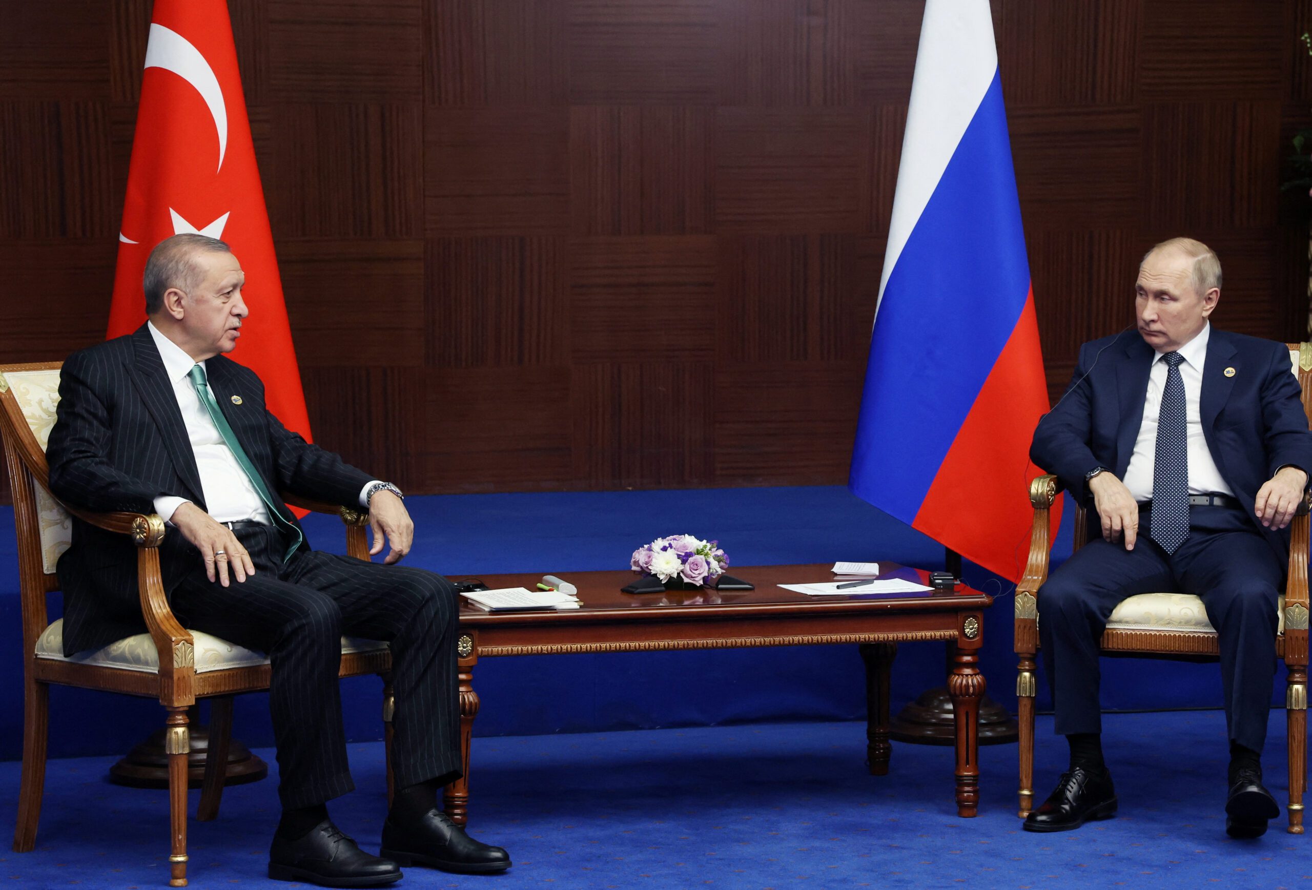 The Kremlin reaffirms stance on grain deal as Putin contacts Turkey’s Erdogan