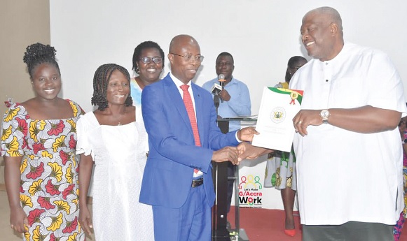 Over 500,000 COVID-19 frontline workers recognised