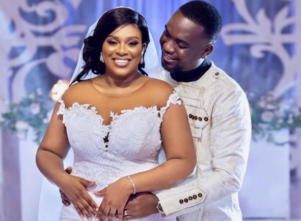 “Honored to do life with you”- Joe Mettle to his wife on 3rd wedding anniversary