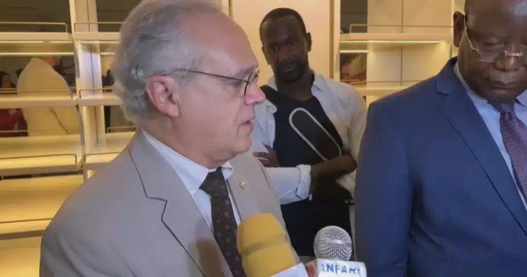 Junta in Niger gives police orders to remove the French ambassador