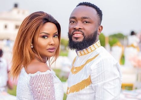 McBrown and husband seen together at Canadian visa application center amid divorce speculations