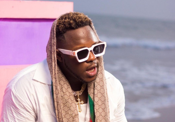 Medikal supports Fameye’s outburst on UK stage over DJ’s conduct