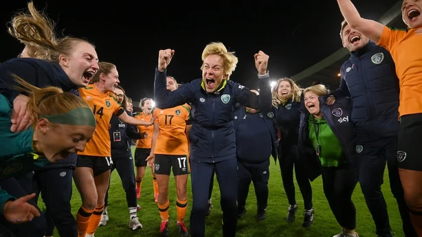 Ireland women’s coach Vera Pauw to stand down