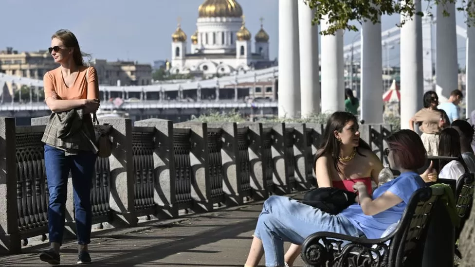 Russia raises rates to 12% as rouble depreciates