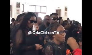 Sarkodie and Tracy ‘broken and teary’ as they bid farewell to lawyer, Mama Cee