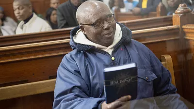 Sudan delays sending a suspect in the Rwandan massacre to the UN