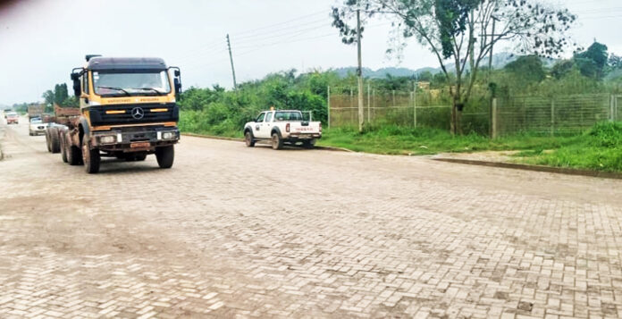 Nhyieso: 1.4 km concrete pavement road commissioned by AngloGold Ashanti