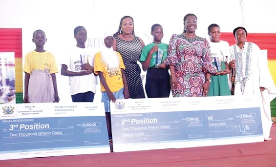 Ministry of Communications awards 100 girls for outstanding achievements in ICT