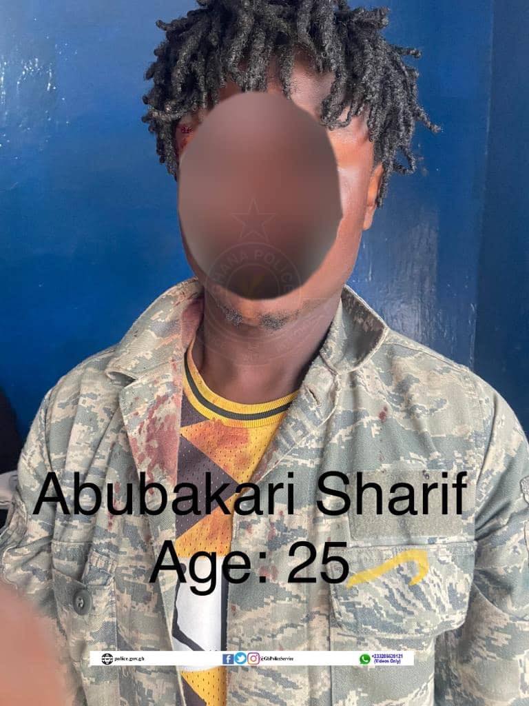 2 suspects arrested for attempted robbery