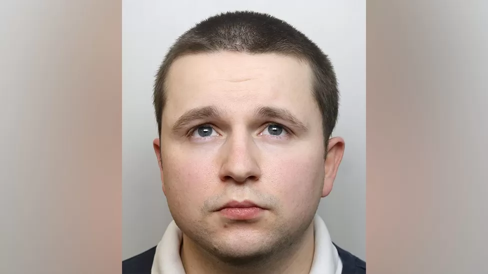 Winsford’s paedophile pretends to be model scout online