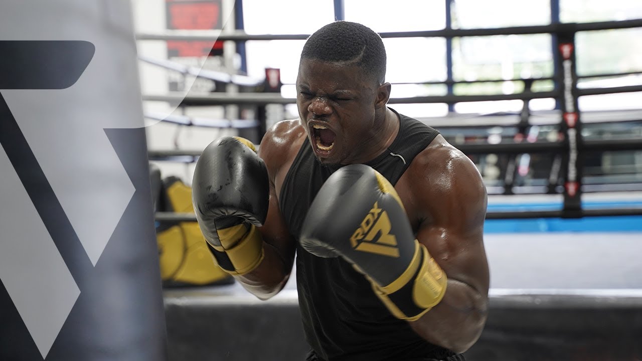 Senegal’s Seydina Konate beats Ghana’s Freezy Macbones in Olympic qualifier