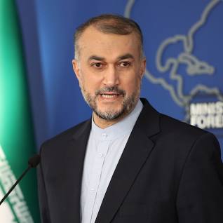 Iran provides assistance to Libya after devastated by flooding