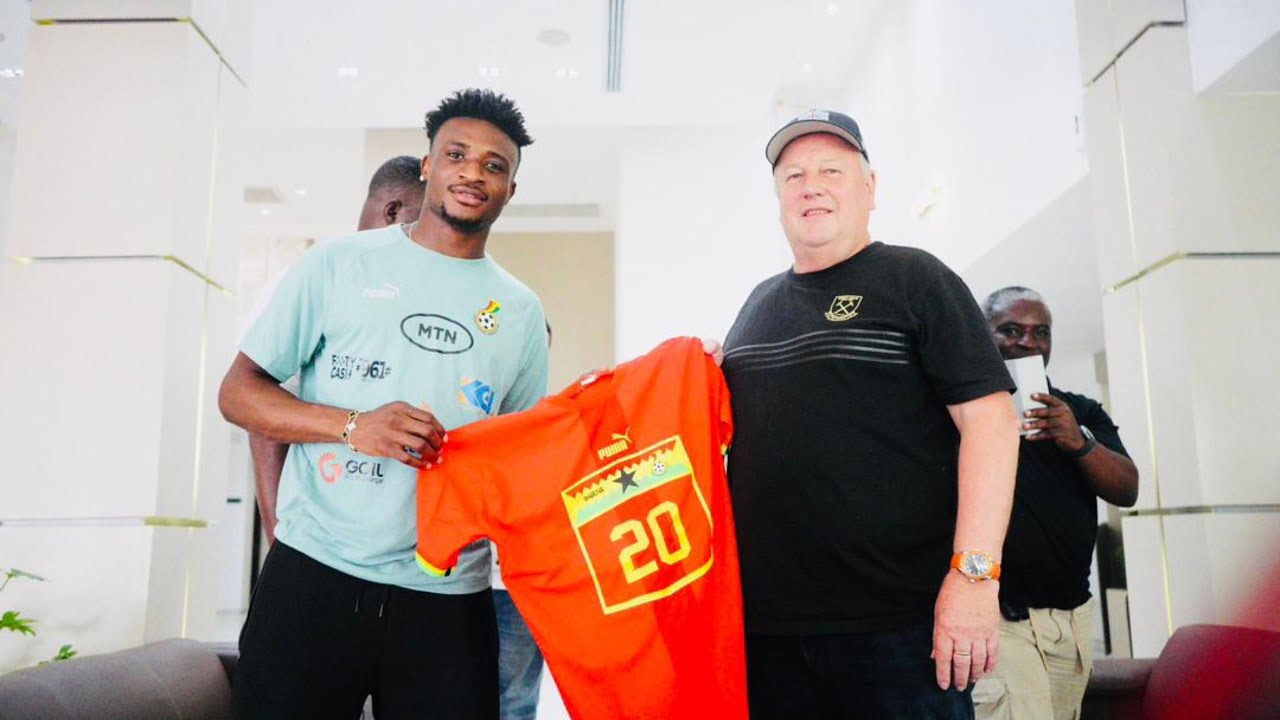 Kudus ‘most loyal’ fan, Ian heads back to UK to watch him play against Man City