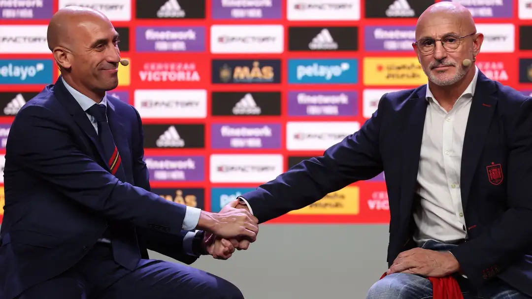 Spain boss pleads for forgiveness for applauding Luis Rubiales’ explosive speech, calls it unforgivable human error