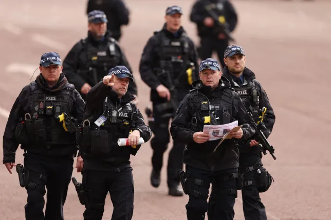 Met Police Chief calls for increased legal protection for officers after gun revolt