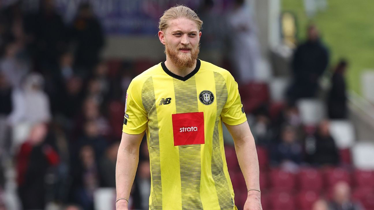 Wrexham fails to secure a record-breaking transfer deal
