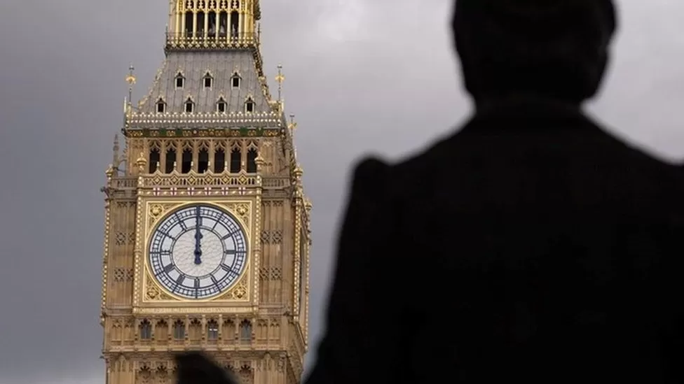 Security services issue warning regarding Chinese political infiltration