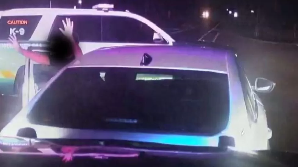 Police in Florida halt 10-year old young driver on highway