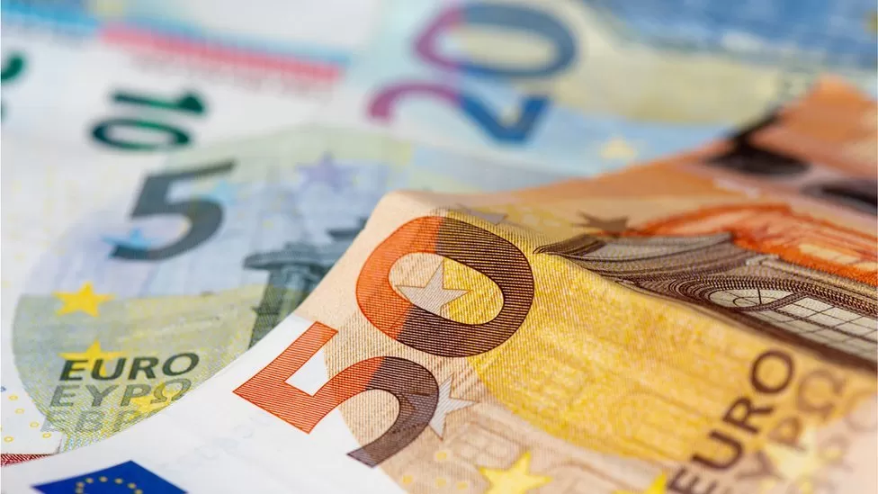 Irish government cautioned against overheated economy