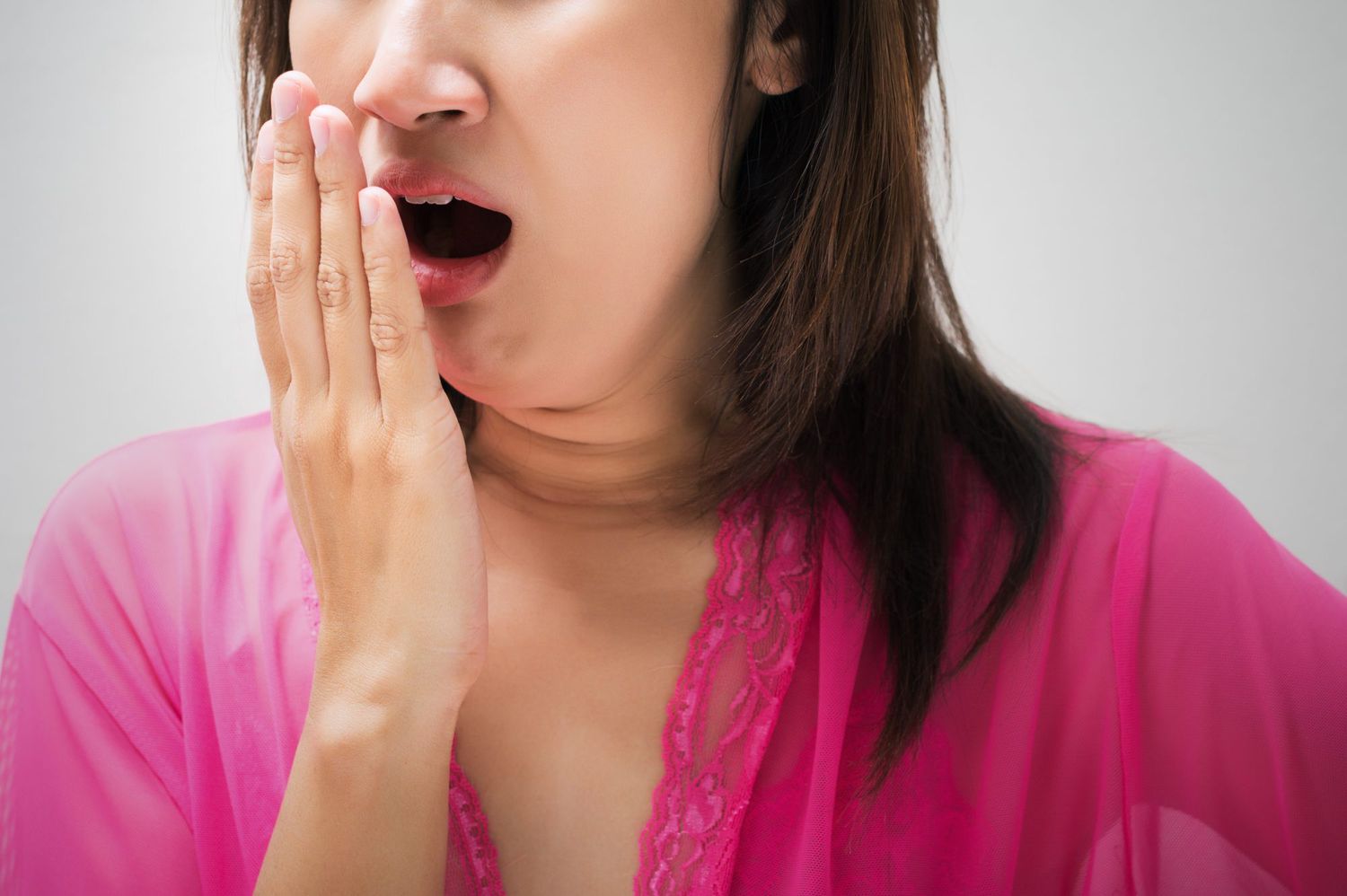Here are 5 causes and solutions of bad breath
