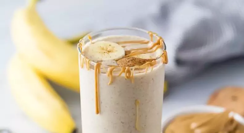 Tips for making smoothie with oats, soy milk for healthy weight gain