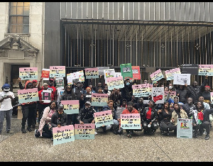 #OccupyJulorbiHouse demo: Ghanaians in the US protest at the Ghana Embassy in New York