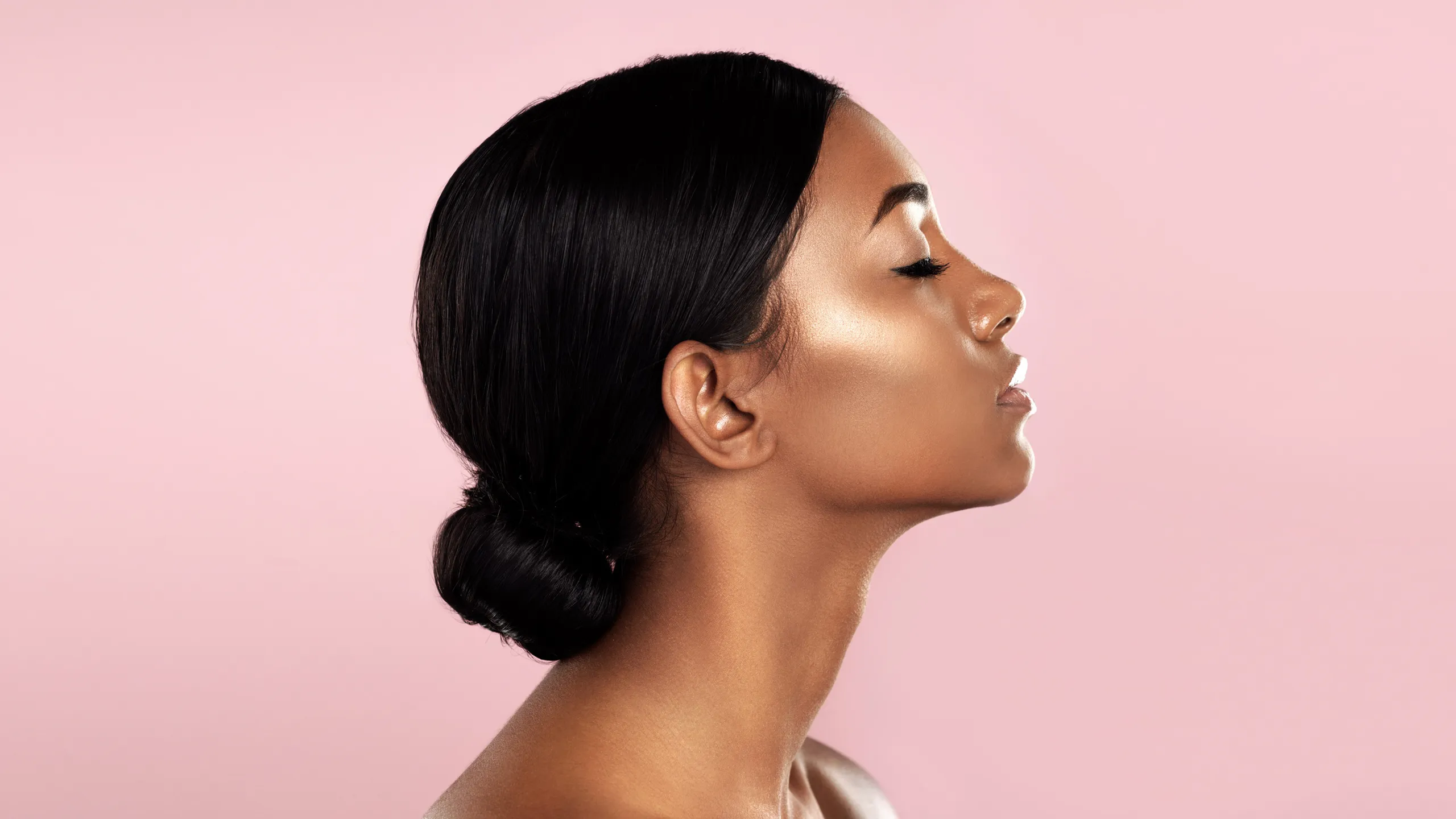 Use these 5 things to glow your skin
