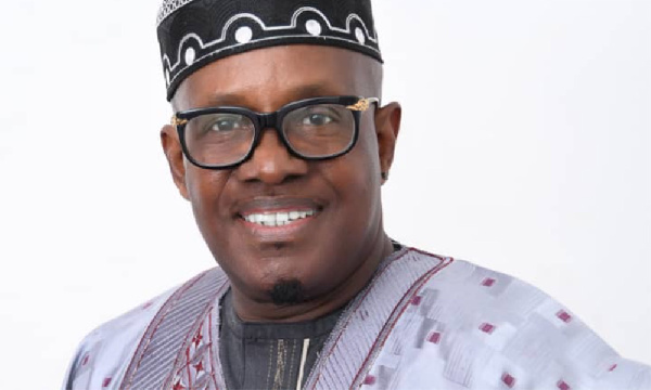 Bessa Simons advises music bands to record and promote their own songs