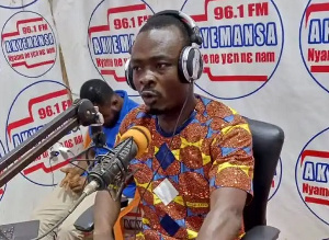 Journalist at Akyem Oda assaulted by military men