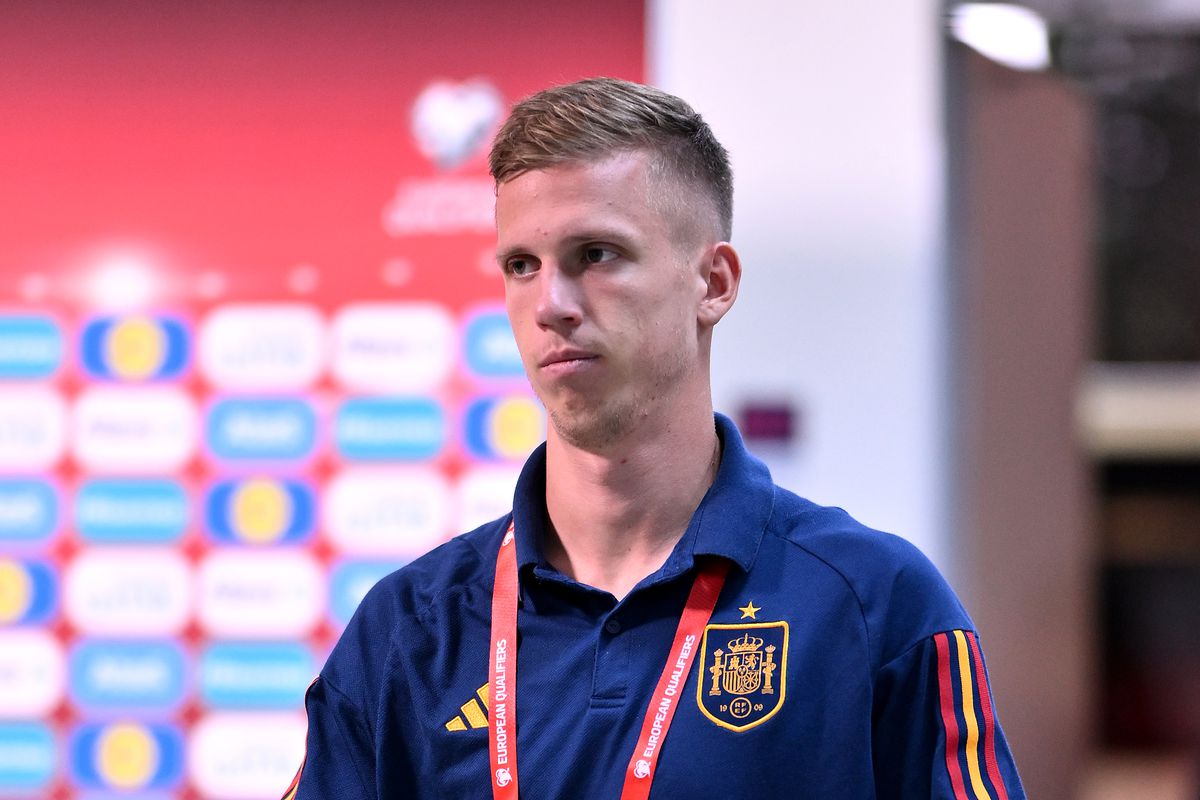 Olmo edging closer to a summer transfer to Barcelona