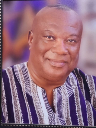 Bawumia has Ghana at heart, vote for him – Former Director of BoG to Ghanaians