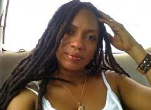 Accra-Tema motorway: Veteran actress, Pascaline Edwards escapes fatal accident