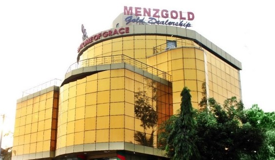 Ghana Police Service receives over GH₵‎5m from Menzgold, begins disbursement of funds to its customers