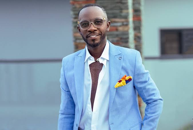 Our politicians are terrible because we are also terrible – Okyeame Kwame