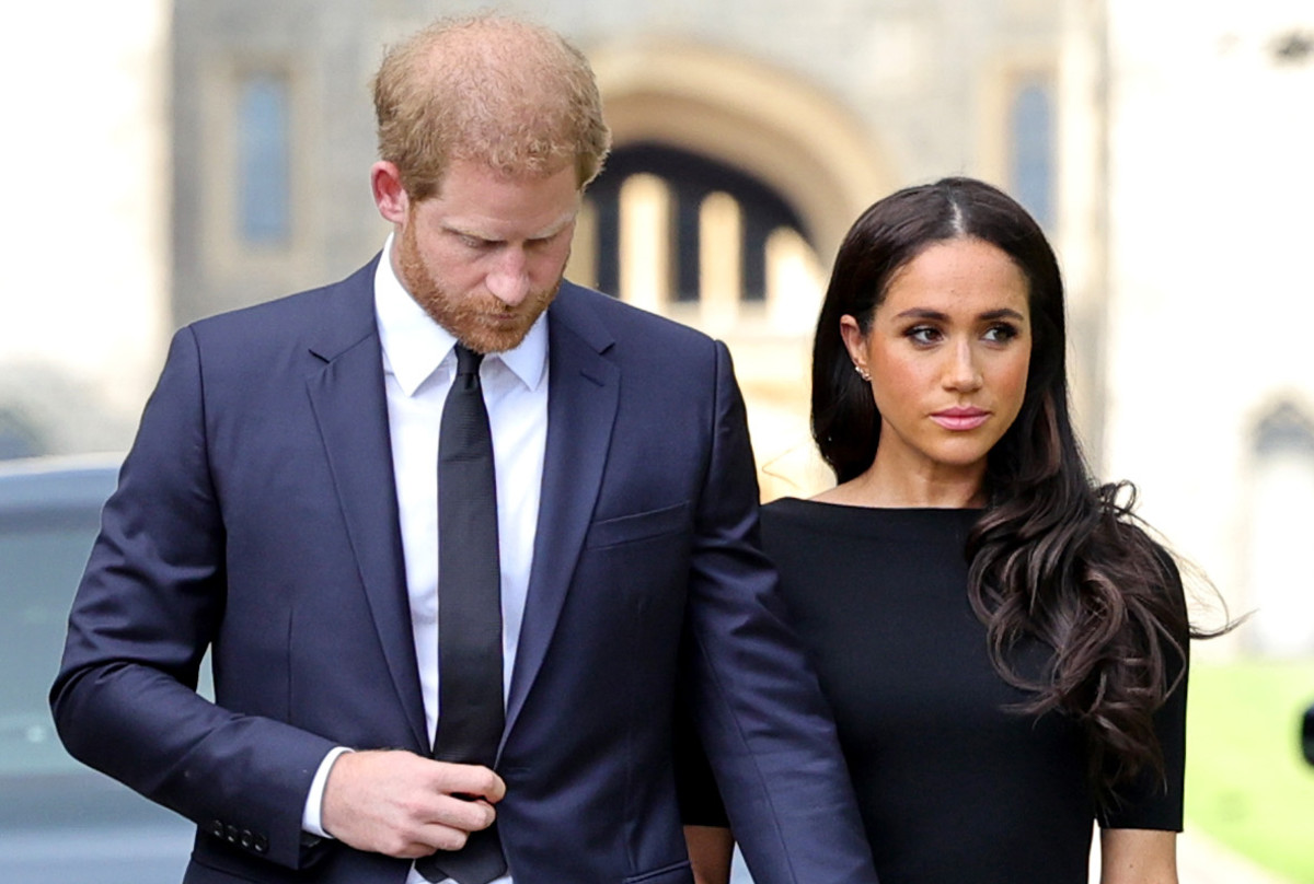 Prince Harry reportedly ‘wants his old life back’; Meghan allegedly ‘frustrated’