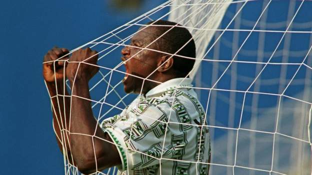Google acknowledges Nigerian superstar Rashidi Yekini with doodle