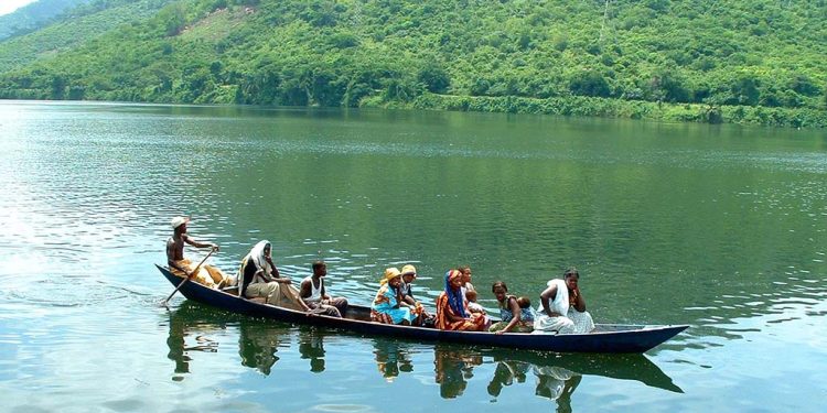 Volta lake breaks banks, leaves more than 2,500 homeless