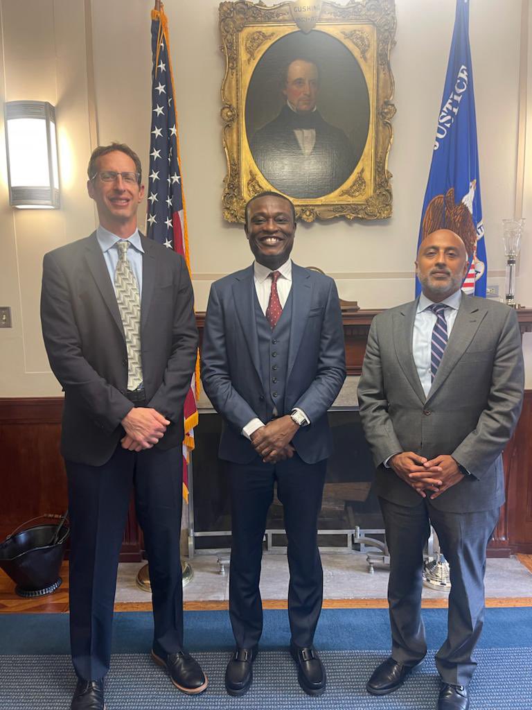 Special Prosecutor engages FBI officials in Washington