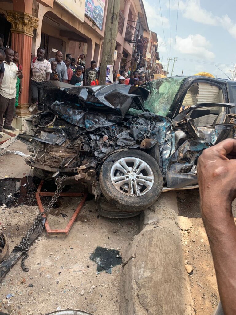 Suame: Fatal crash claims lives of street preacher, 2 others