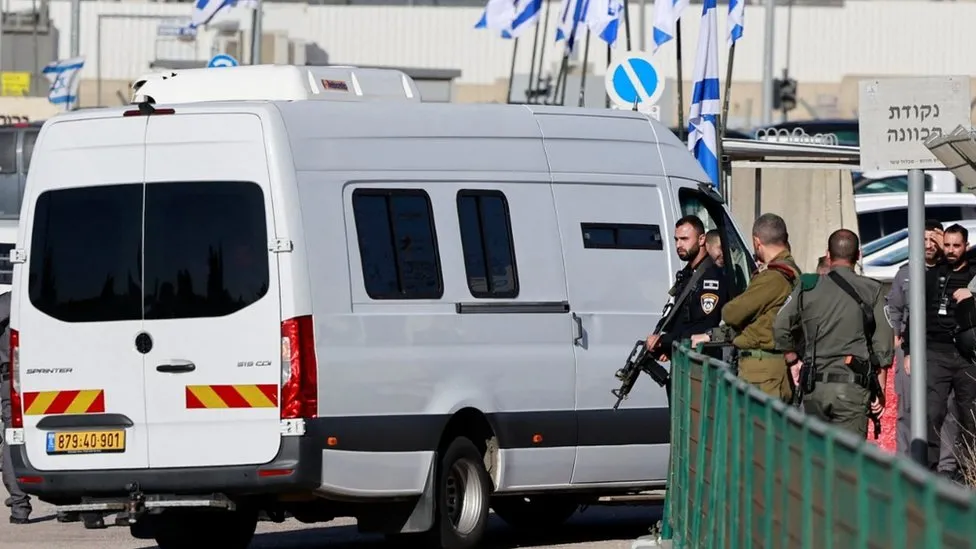 Israel frees 39 Palestinian inmates from its detention facilities