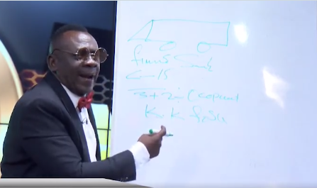 Akrobeto solves NSMQ’s Problem of the Day on live TV