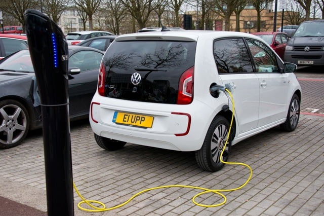 Govt waives import duties on electric vehicles for 8 years
