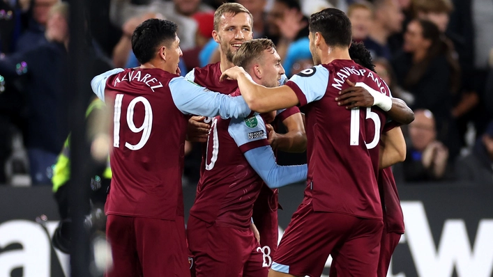 West Ham beat Arsenal by 3 goals