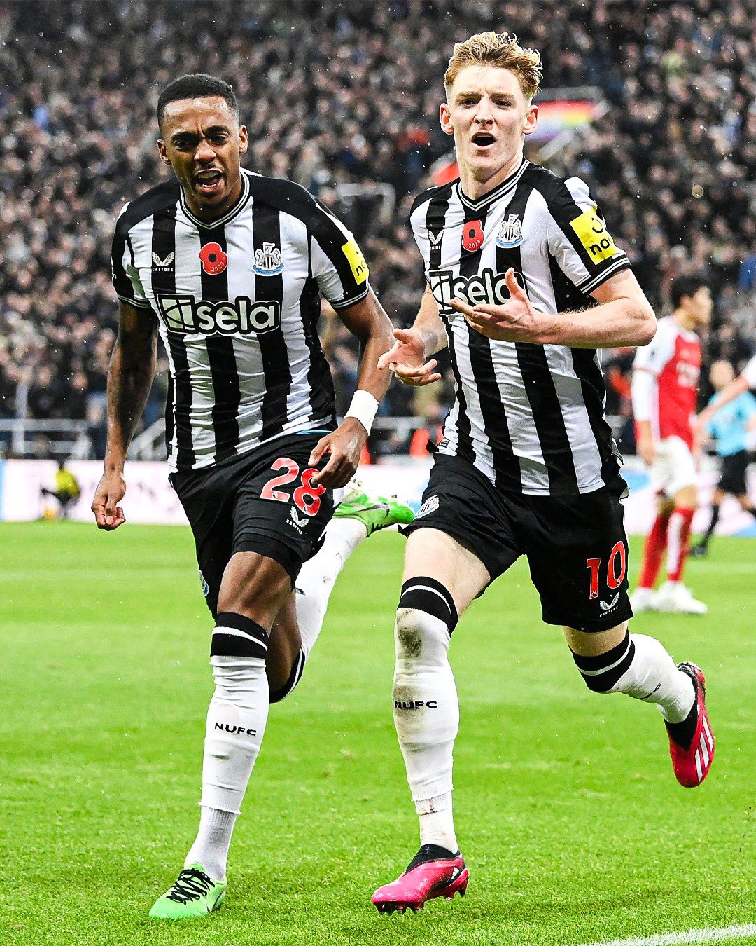 West Ham lose to Newcastle in a 7 goal thriller