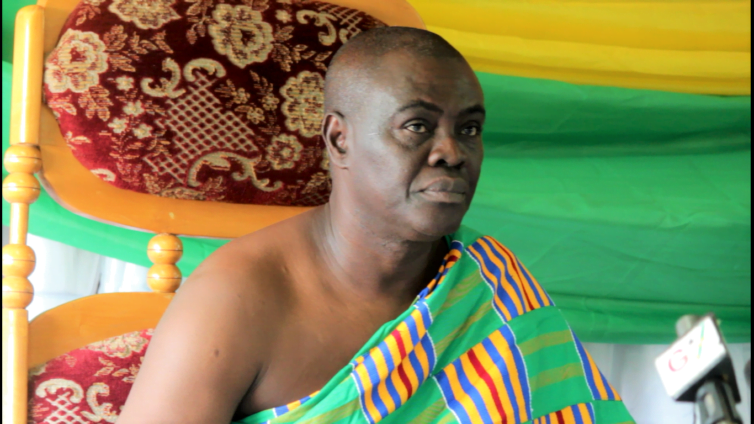 You are creating animosity, are you using your position to abuse Otumfuo? – Dormaahene asked